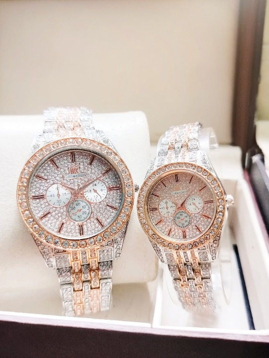 Couple Diamonds Stone Watch Stainless Steel Round Chain Analog Wrist Watch For Men & Women